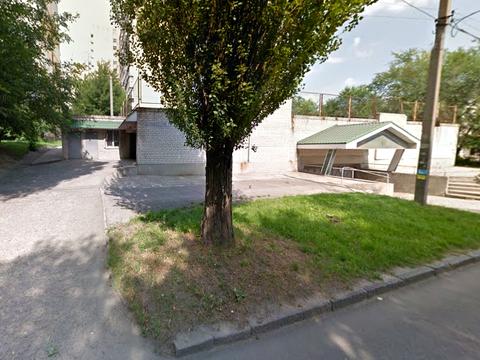 паркомісце за адресою Надії Алексєєнко вул. (Чичеріна), 100г