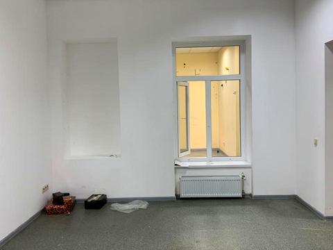 комерційна за адресою Рішельєвська вул. (Ленина улица), 53