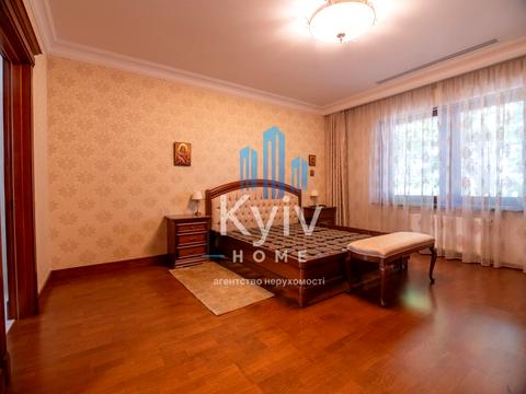 будинок за адресою вул. Ягідна