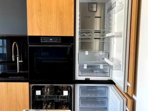 квартира по адресу Ревуцкого ул., 40-В