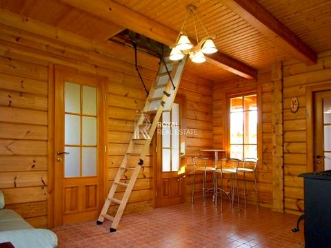 будинок за адресою жовтнева