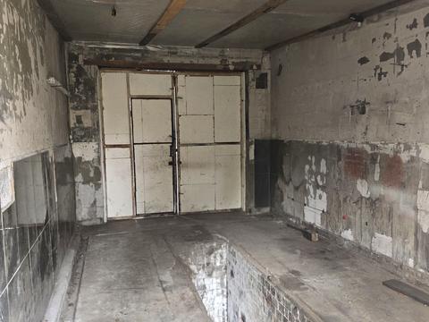 паркомісце за адресою Авіаконструктора Антонова вул., 11а
