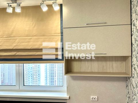 квартира за адресою Софії Русової вул., 7