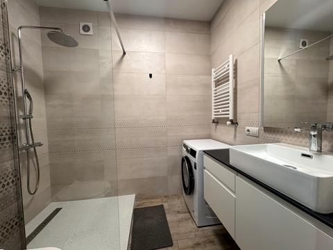 квартира за адресою 24 Серпня вул., 1г