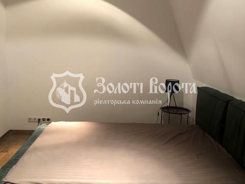 квартира за адресою Олександра Кониського вул., 76/78