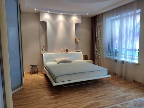 квартира за адресою Космічна вул., 9а