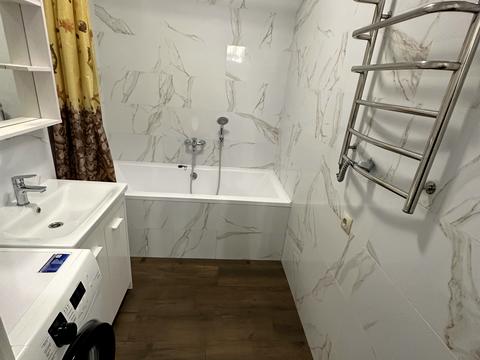 квартира за адресою Каховська вул., 62-А