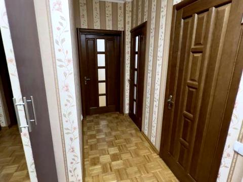 квартира за адресою Анни Ахматової вул., 32/18