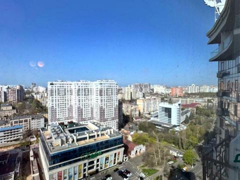 квартира за адресою Генуезька вул., 3а