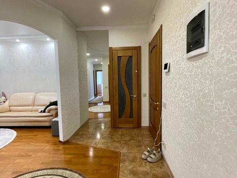 квартира за адресою Космічна вул., 3-А