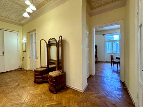 квартира за адресою Інститутська вул., 16