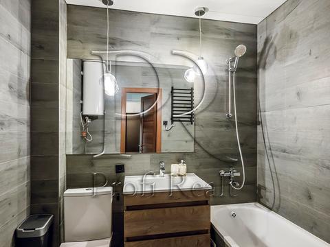 квартира за адресою Ревуцького вул., 54