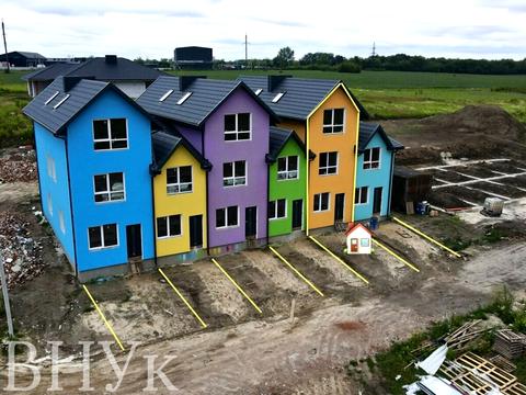 квартира за адресою Зоряна вул., 3