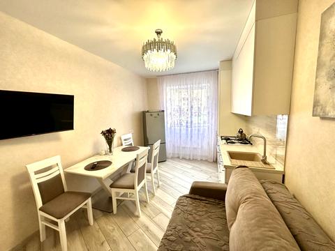 квартира за адресою Центральна вул. (Мічуріна), 2а