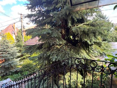 будинок за адресою Вишнева