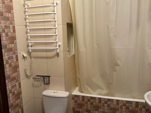 квартира за адресою Богатирська вул., 6-А