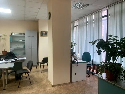 комерційна за адресою Соборна вул., 55