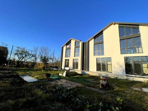 будинок за адресою Михайла Грушевського вул.