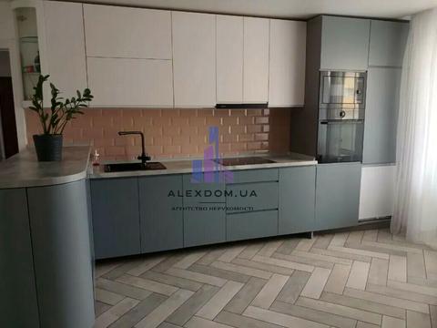 квартира за адресою Сергія Москаленка вул. (Красовського), 51
