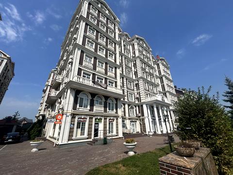 квартира за адресою Київ, Дмитра Луценка вул. (Крейсера "Аврора"), 6