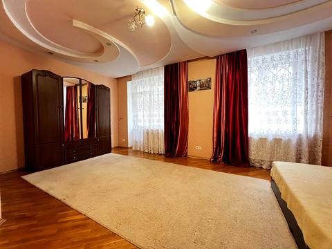 квартира за адресою Зодчих вул., 34