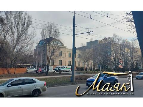 квартира по адресу Независимой Украины ул. (40 лет Советской Украины), 80