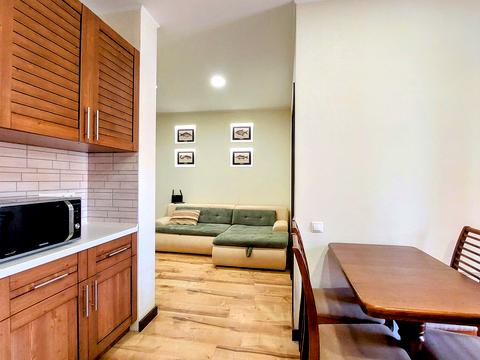 квартира за адресою Регенераторна вул., 4 к7