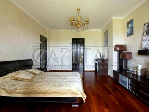 будинок за адресою Лугова