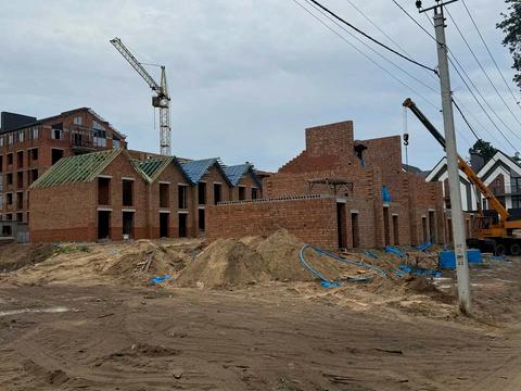 будинок за адресою 11-та Лінія вул., 1