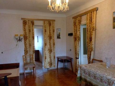 квартира по адресу Строителей ул., 12