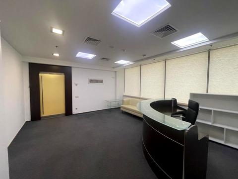 комерційна за адресою Богдана Хмельницького вул., 52 а 