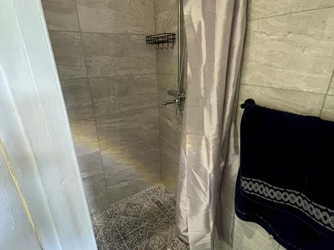 квартира за адресою Нижньоюрківська вул., 13