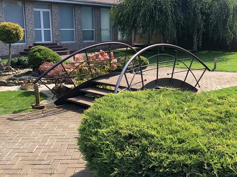 будинок за адресою Грушевського вул.