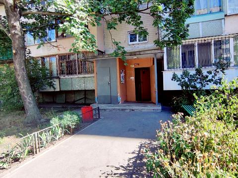 квартира за адресою Братиславська вул., 42-А