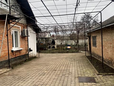 будинок за адресою Олени Журливої вул., 3