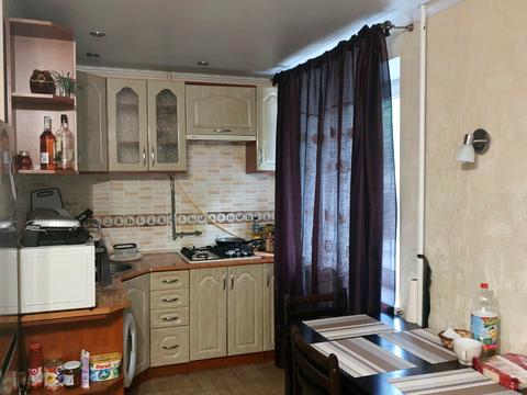 квартира за адресою Гната Хоткевича пров., 3