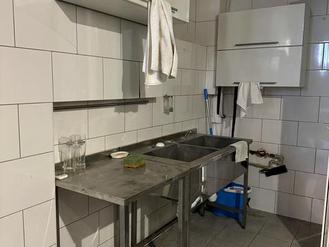 комерційна за адресою Вул. небесної сотні, 28