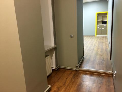 коммерческая по адресу Базарная ул., 23