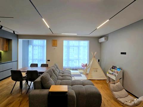 квартира за адресою Височана вул., 18