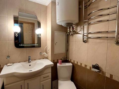 квартира за адресою Патріарха Мстислава Скрипника вул., 7