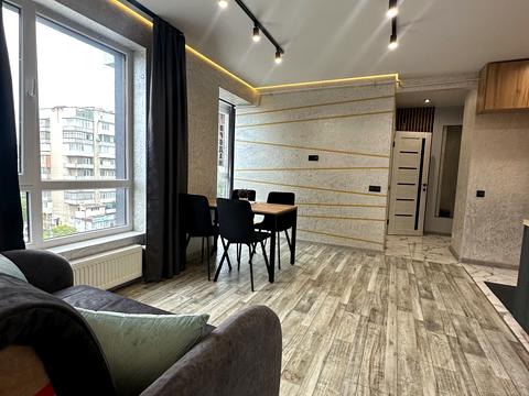 квартира по адресу Степана Бандеры ул., 79