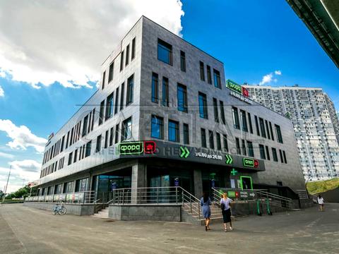 комерційна за адресою Миколи Бажана просп., 1Ц
