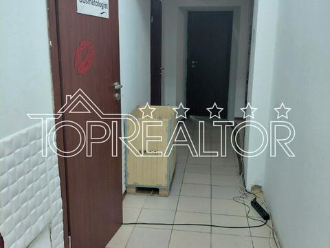 комерційна за адресою Потебні вул., 6
