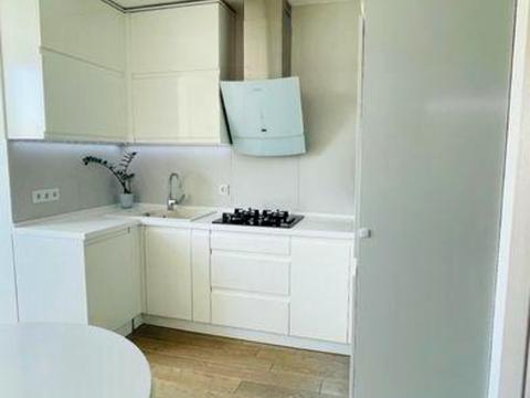 квартира за адресою Боголюбова вул., 20