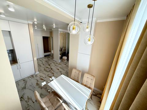 квартира за адресою Молодіжна вул., 2