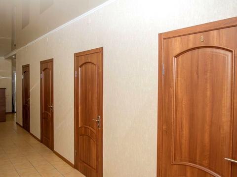комерційна за адресою Ніни Строкатої вул. (Буніна), 16а
