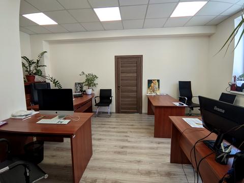 коммерческая по адресу Глубочицкая ул., 40