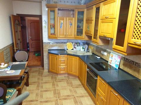 квартира по адресу Голосеевский просп. (40-летия Октября), 68