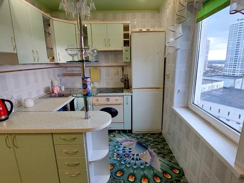 квартира за адресою Ревуцького вул., 36/2