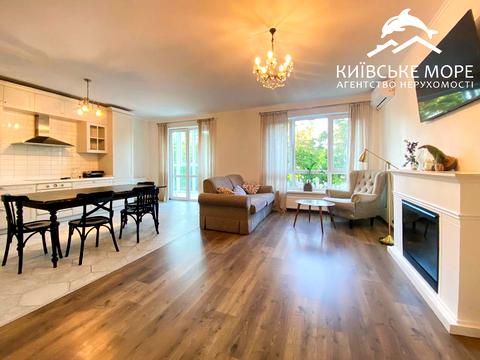 квартира за адресою Воскресенська вул., 18